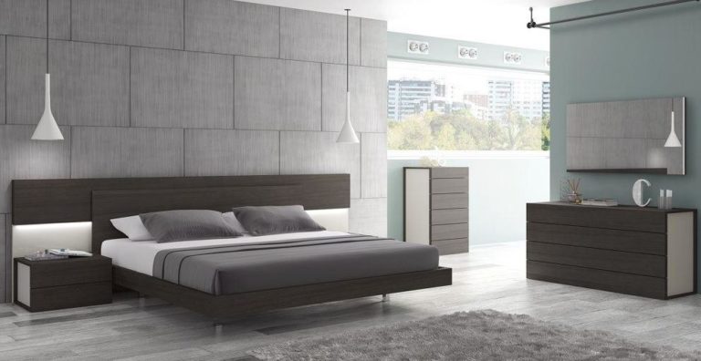 Modern bedrooms set